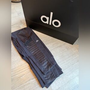 ALO Yoga Black Leggings Size XS